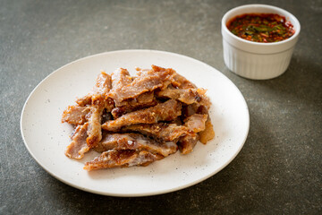 Grilled Pork Neck with Thai Spicy Sauce