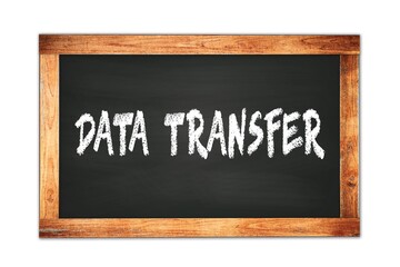 Obraz premium DATA TRANSFER text written on wooden frame school blackboard.