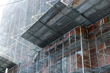 足場・マンション,防護棚・アサガオ