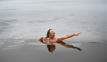 Energiestart aus dem Eiswasser
