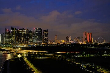 Fototapeta na wymiar Downtown nightlights Singapore