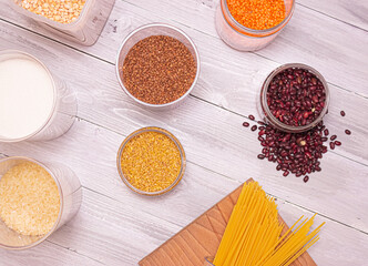Zero-waste storeroom. Breakfast items, preserved in a resealable plastic jars, cereals, pasta. Banks can be filled several times with bulk products. Plastic.