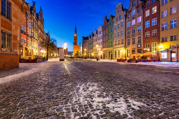 Fototapeta premium Beautiful old town in Gdansk at winter dusk, Poland