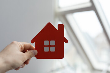 haus in hand
