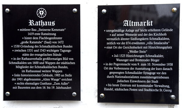 Infotafeln: "Rathaus" und "Altmarkt"
