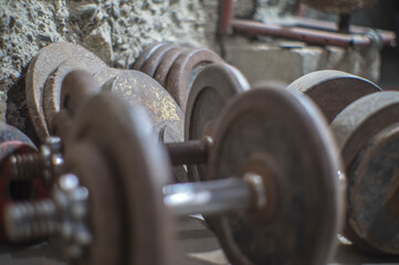 Underground dumbbell set and trainer room