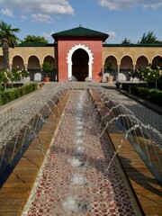 Nachbildung Alhambra, in den Gärten der Welt