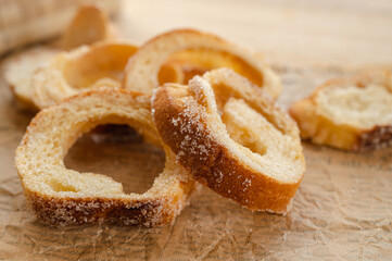 塩フランスパンのラスク