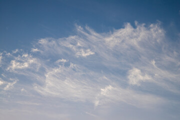風景素材　寒い冬の早朝の青空
