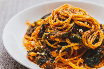 ほうれん草とベーコンのトマトパスタ
Pasta