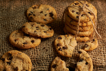 rich and crispy chocolate cookies