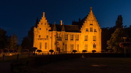 Fototapeta na wymiar Cortewalle Castle, in Beveren, Belgium, at night