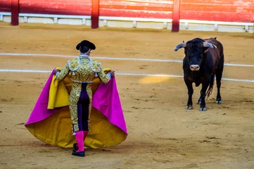 Fotobehang stierenvechter op het plein © Jose Gaspar Martin