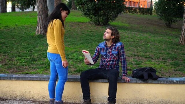 dangerous seduction - girl seduces a man and her accomplice steals his backpack 