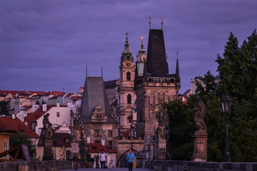 Amanece sobre Praga