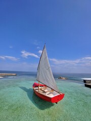 Obraz premium boat on the sea