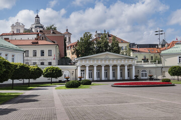 Naklejka premium Presidential palace yard. Presidential palace - official office and eventual official residence of President of Lithuania in Vilnius. Vilnius, Lithuania.