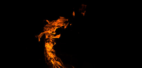 detalle de fuego - Hoguera encendidad