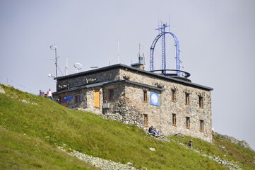 Kasprowy Wierch, wakacje w Tatrach, turyści 