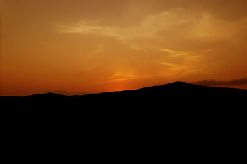 Obraz premium sunset in the mountains