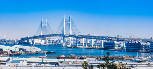 Obraz premium 横浜ベイブリッジ ワイド