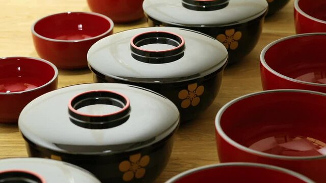 Variation of Japanese lacquered bowls