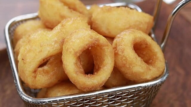 beignets de calamars &agrave; la romaine