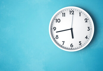 05:43 or 17:43 wall clock time