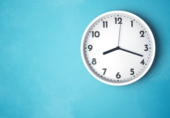 08:18 or 20:18 wall clock time