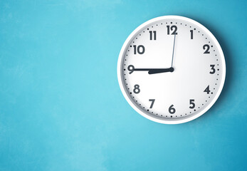Obraz na płótnie Canvas 08:45 or 20:45 wall clock time
