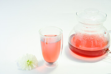 Photos of red tea with lemon
