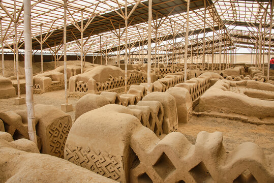 Beautiful carvings at the ancient ruins of Chan Chan, Trujillo, Peru