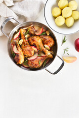 Chicken drumsticks baked with apples