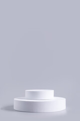 Empty platform for product advertising and presentation