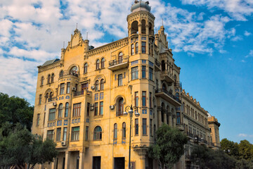 Fototapeta na wymiar European building, Baku, Azerbaijan