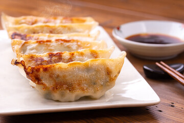 焼き餃子