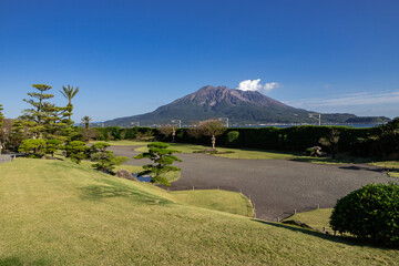 名勝仙巌園からみた桜島の風景　鹿児島県鹿児島市