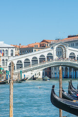 Fototapeta premium discovery of the city of Venice and its small canals and romantic alleys