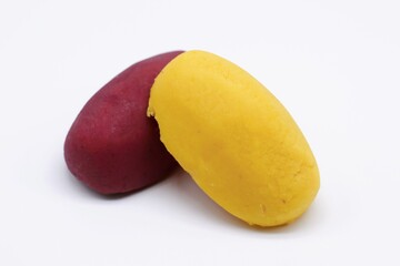 紫色と黄色の和風スイートポテト