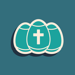 Obraz premium Green Easter egg icon isolated on green background. Happy Easter. Long shadow style. Vector.