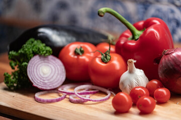 Rotes Gemüse für Pasta in Küche 