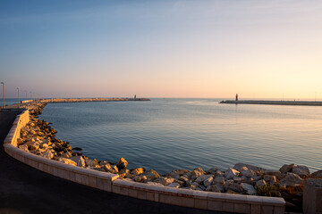 Puglia - Alba al Porto di Trani
