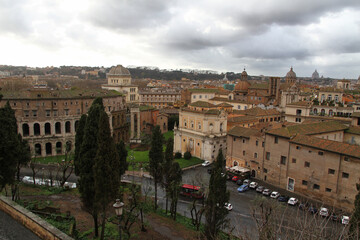 Fototapeta premium Panorama of Rome, Roman Forum and Synagogue.