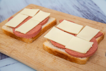 toasted bread on toaster top view