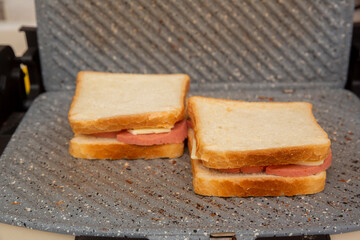 toasted bread on toaster top view