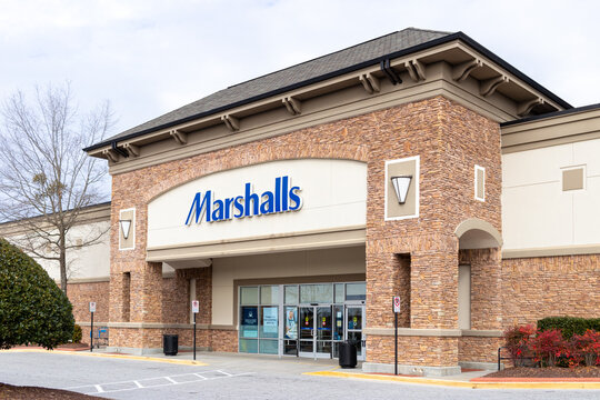 Buford, USA - Jan 17th 2021: Front view of the Marshalls store located in Buford, GA.