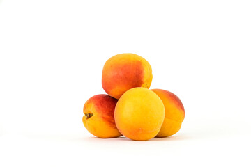 Abricots fond blanc