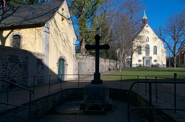 Bonn, Pützchen mit St.-Adelheidis-Kirche