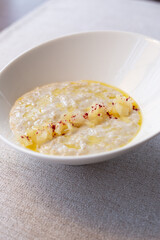 Oatmeal porridge with pineapple