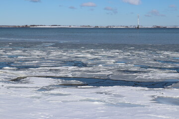 Wismarbucht gefroren Ostsee Eisschollen